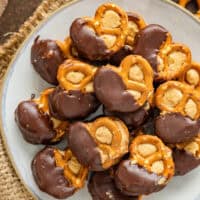 Peanut Butter Pretzel Bites feature