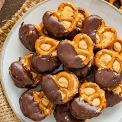 Peanut Butter Pretzel Bites feature