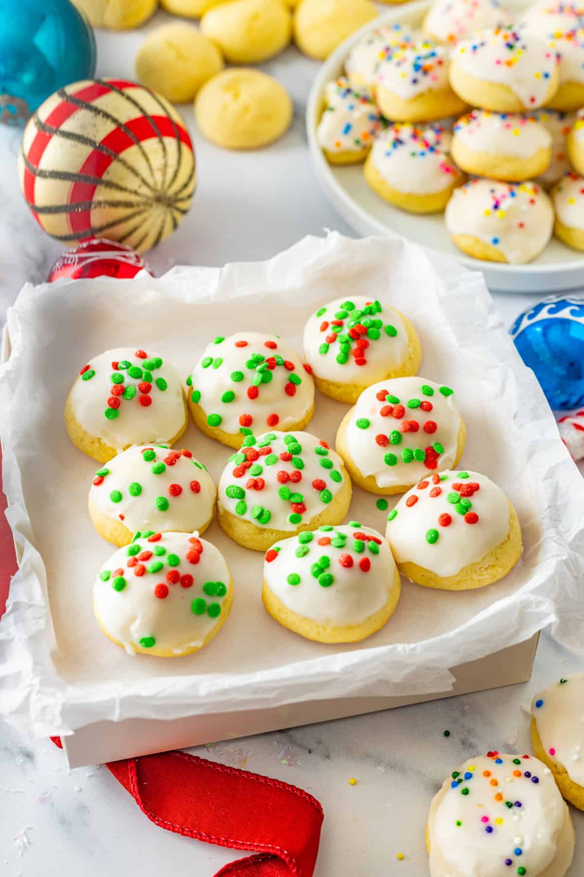 With a soft, buttery texture, the signature anise flavor, and simple decoration, these Anise Cookies are a holiday staple. Christmas Anise Cookies in a gift box