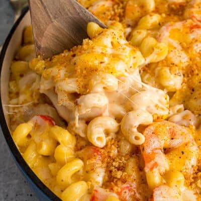 Seafood Mac and Cheese feature