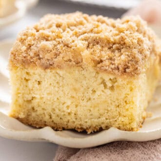 Crumb Cake feature