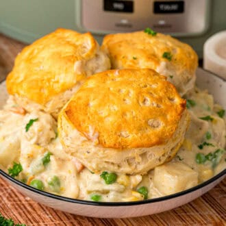 Crock Pot Chicken Pot Pie feature