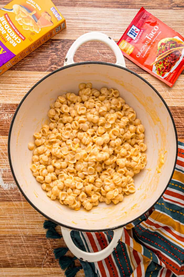 Mac and cheese in a pot