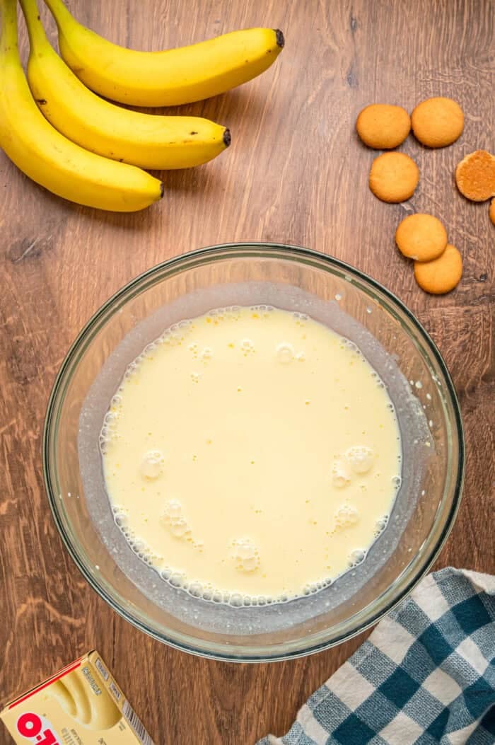 With light, airy layers of pudding, fresh banana slices, and Nilla wafers, this Magnolia Bakery Banana Pudding Recipe is an exact copycat. Vanilla pudding mixuter in a bowl