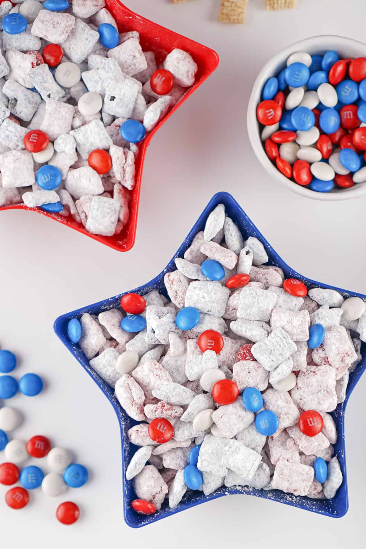 4th of July Snack mix in patriotic star bowls