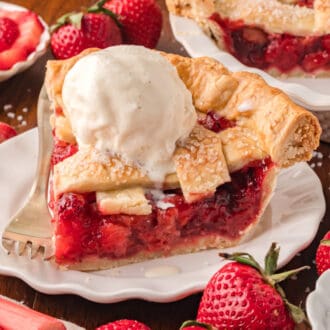 Strawberry Rhubarb Pie feature