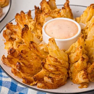 Blooming Onion Recipe feature