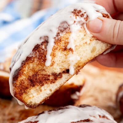 Dollywood Cinnamon Bread feature